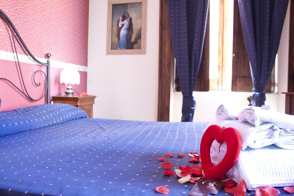Hotel Ristorante Novecento Caserta Room photo